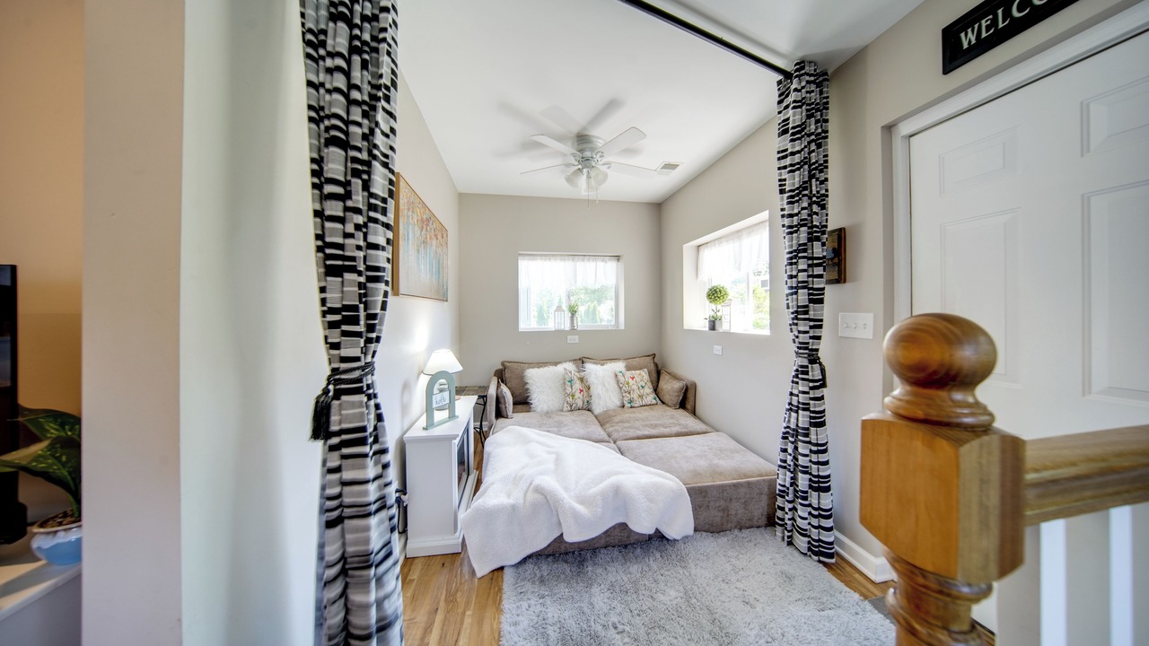 Photo of Livingroom in Geneva-on-the-Lake