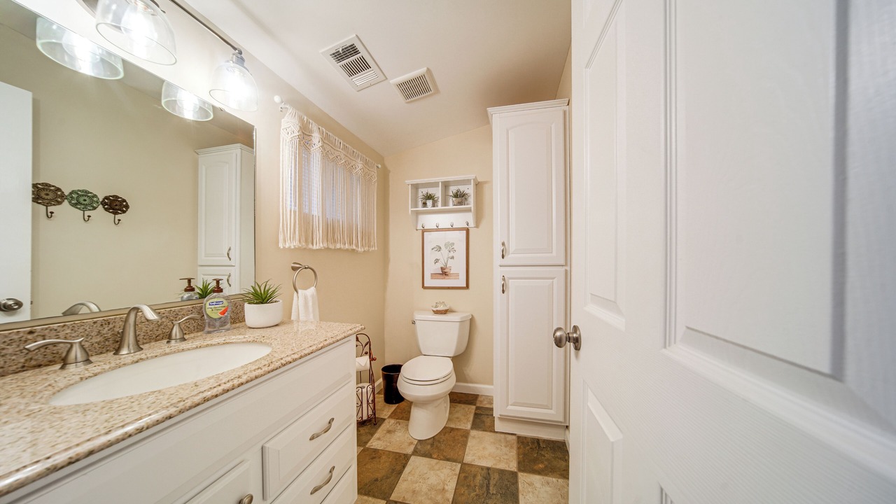 Photo of Bathroom in Geneva-on-the-Lake
