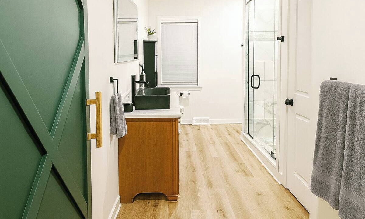 Photo of Bathroom in East Allegheny