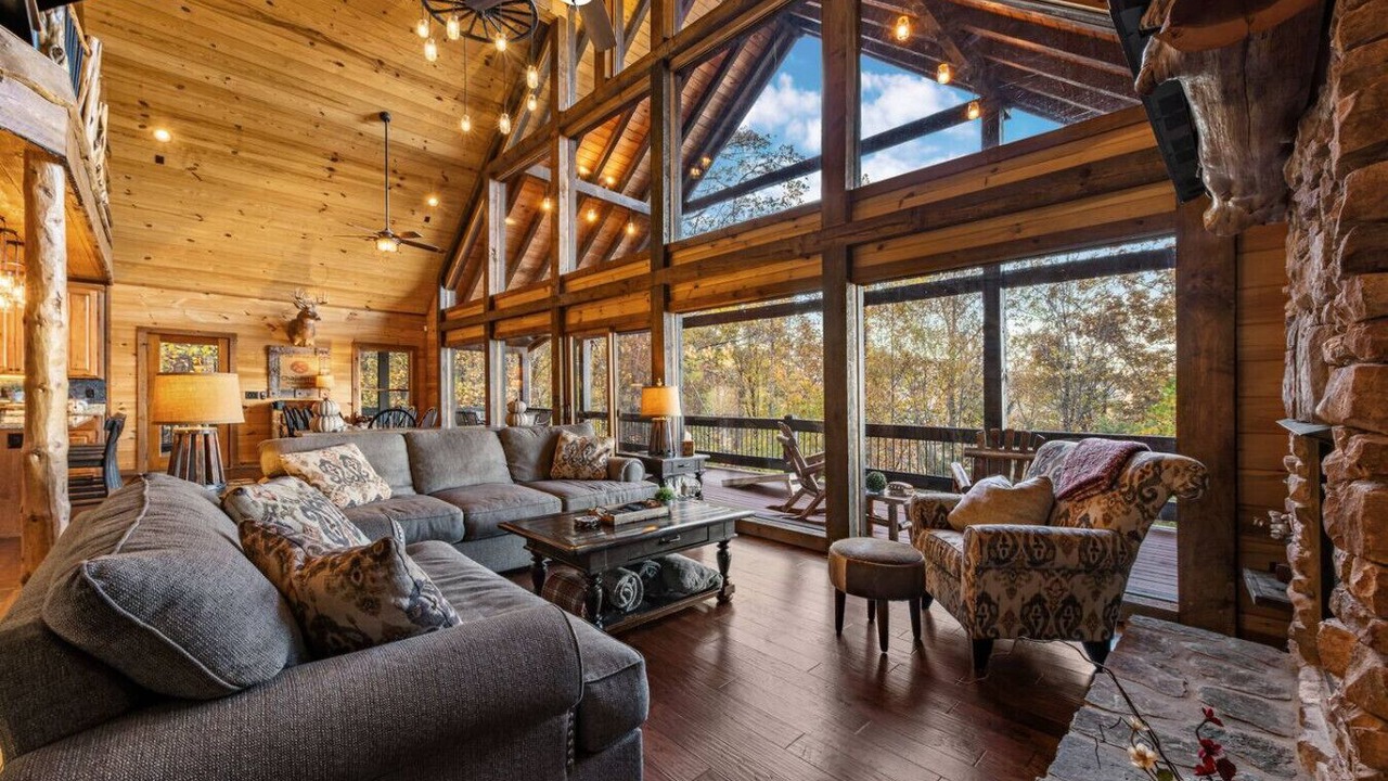 Photo of Livingroom in Raccoon Ridge