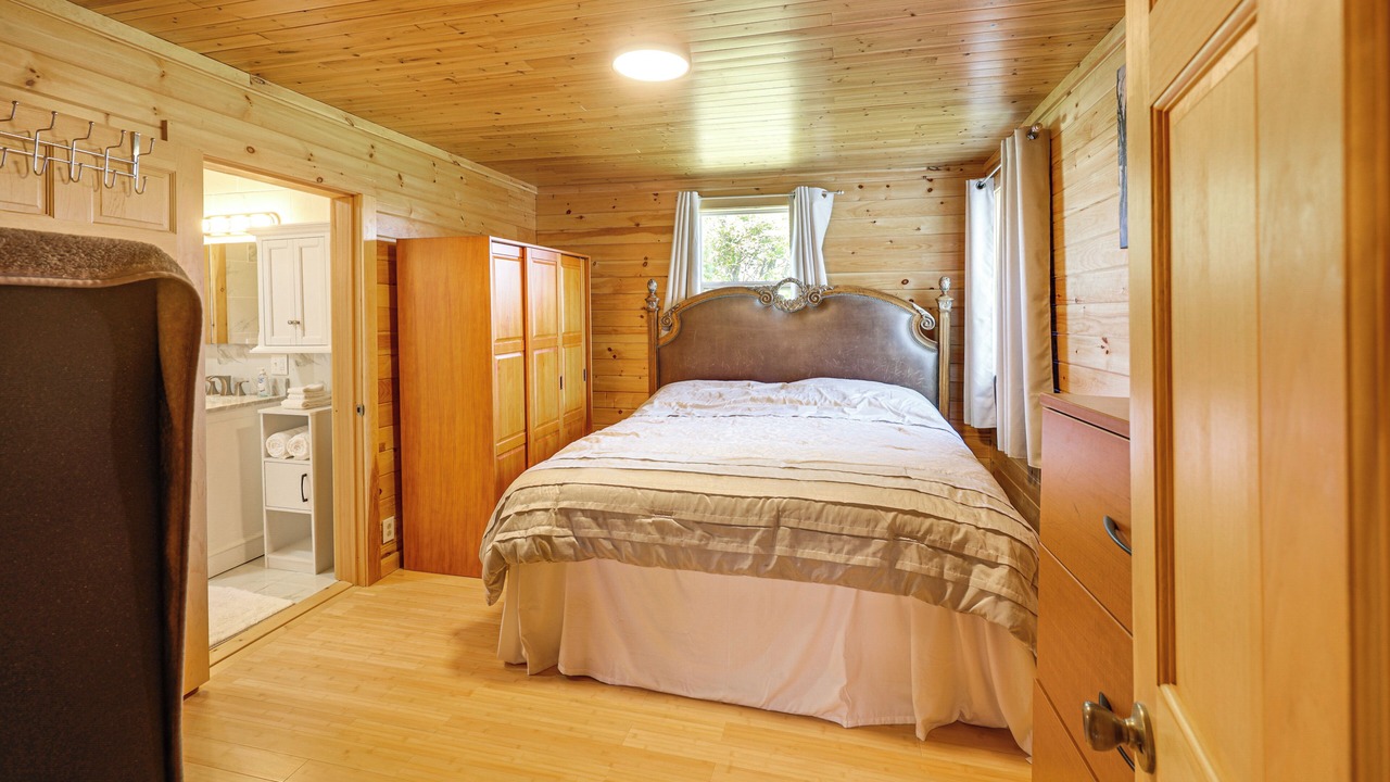 Photo of Bedroom in Patten