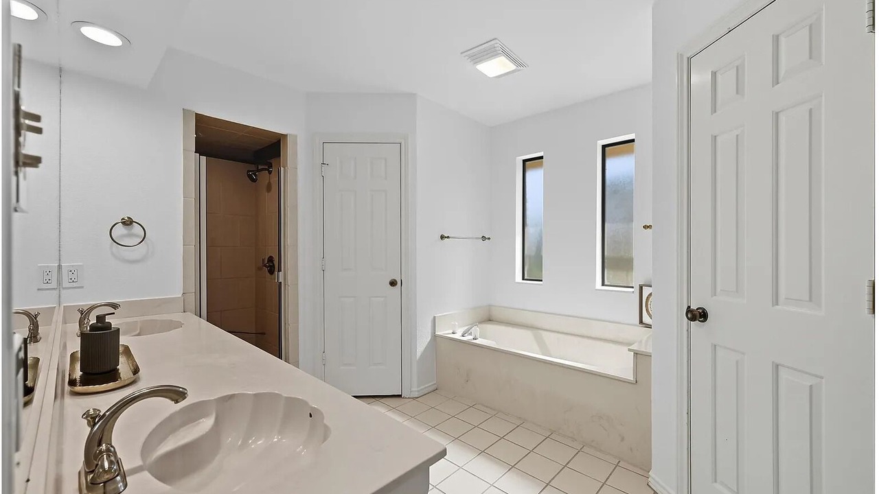 Photo of Bathroom in North Arlington