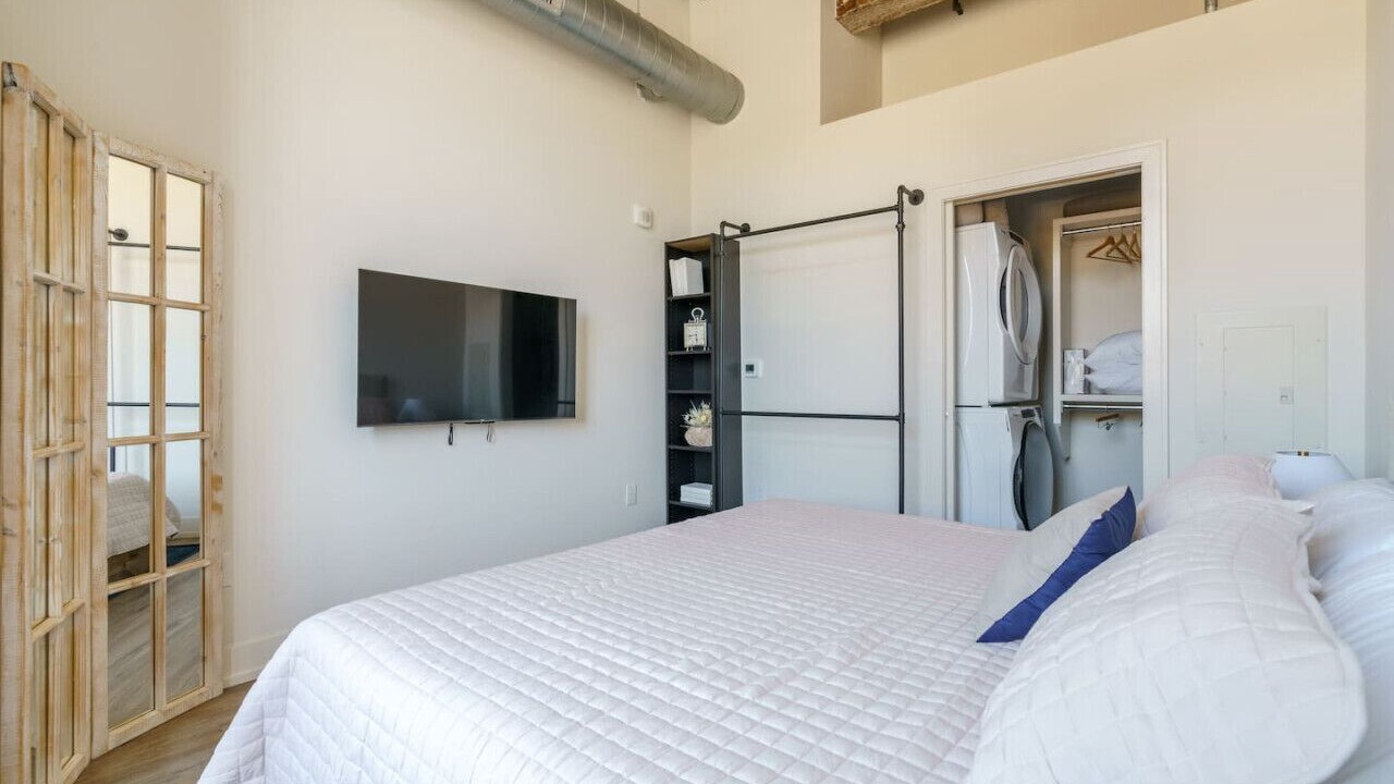 Photo of Bedroom in Italian Village
