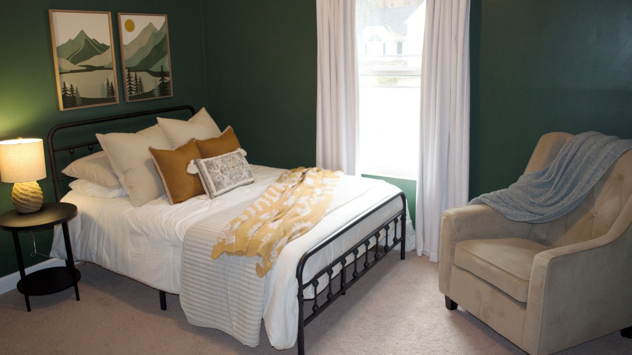 Photo of Bedroom in Twinsburg