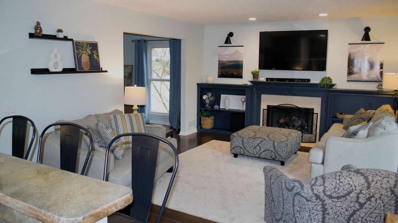 Photo of Livingroom in Twinsburg