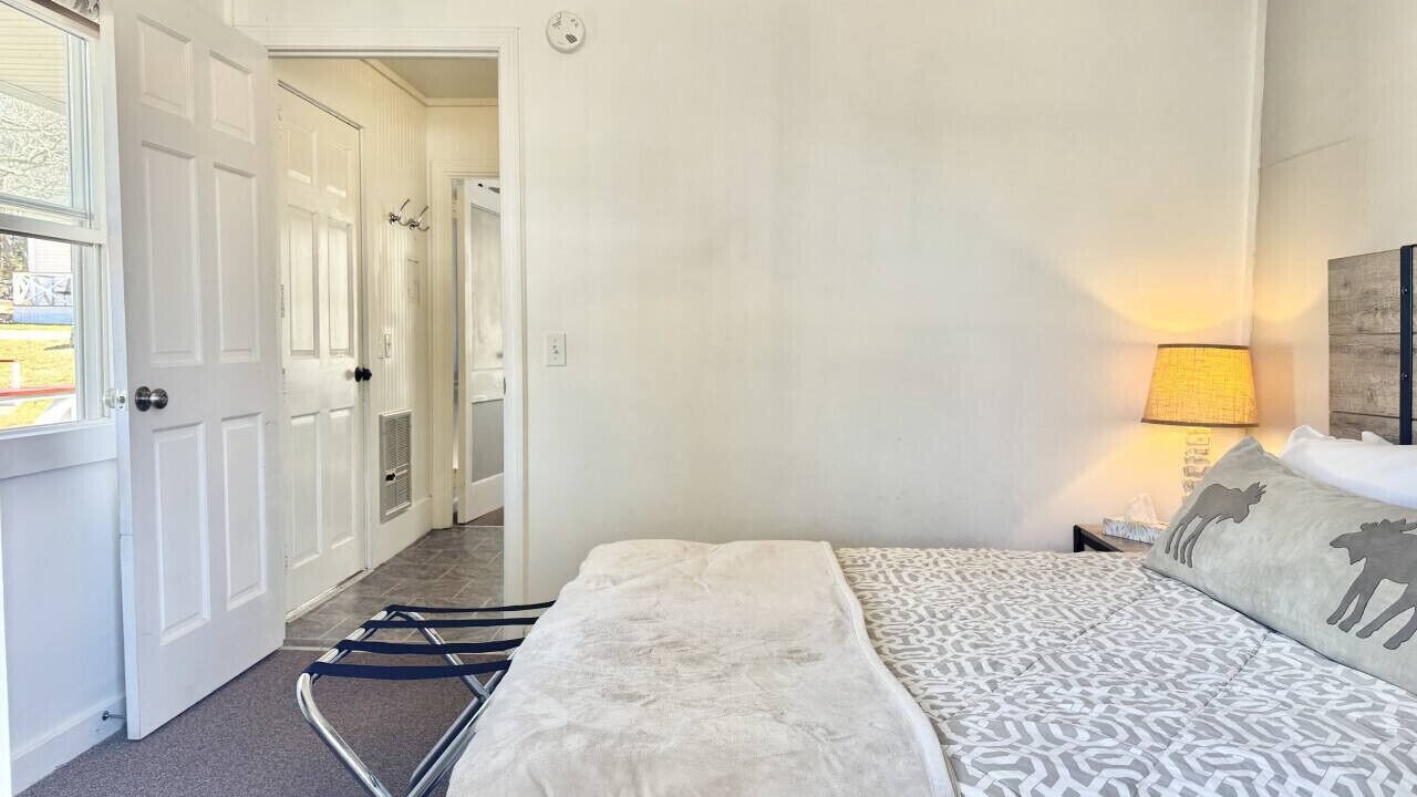 Photo of Bedroom in Hulls Cove
