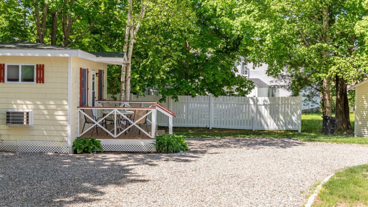 Photo of Patio Balcony in Hulls Cove