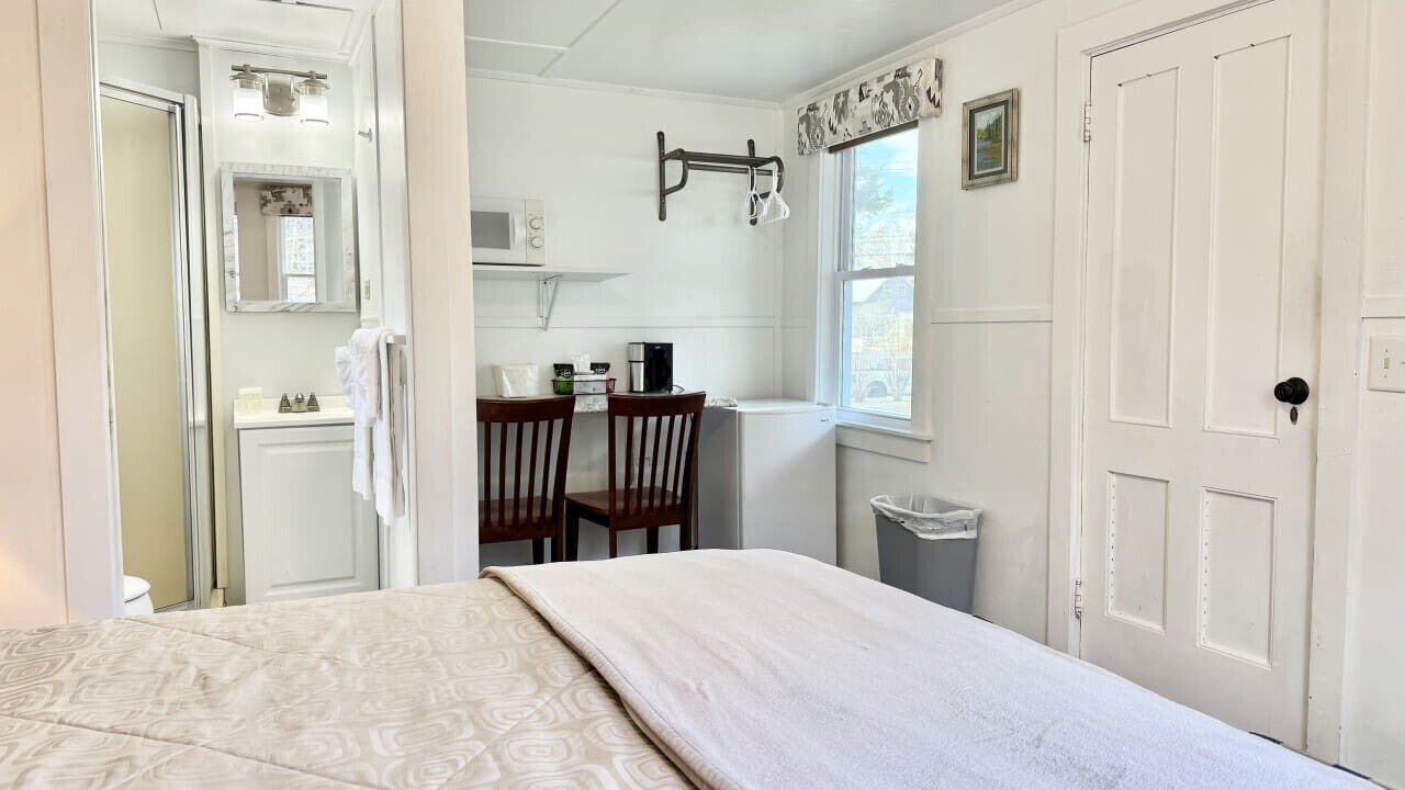 Photo of Bedroom in Hulls Cove