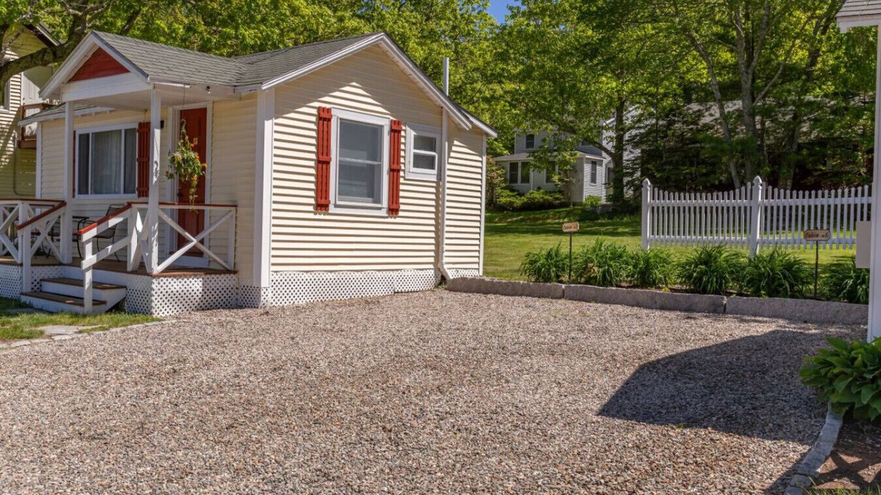 Photo of Outdoor in Hulls Cove