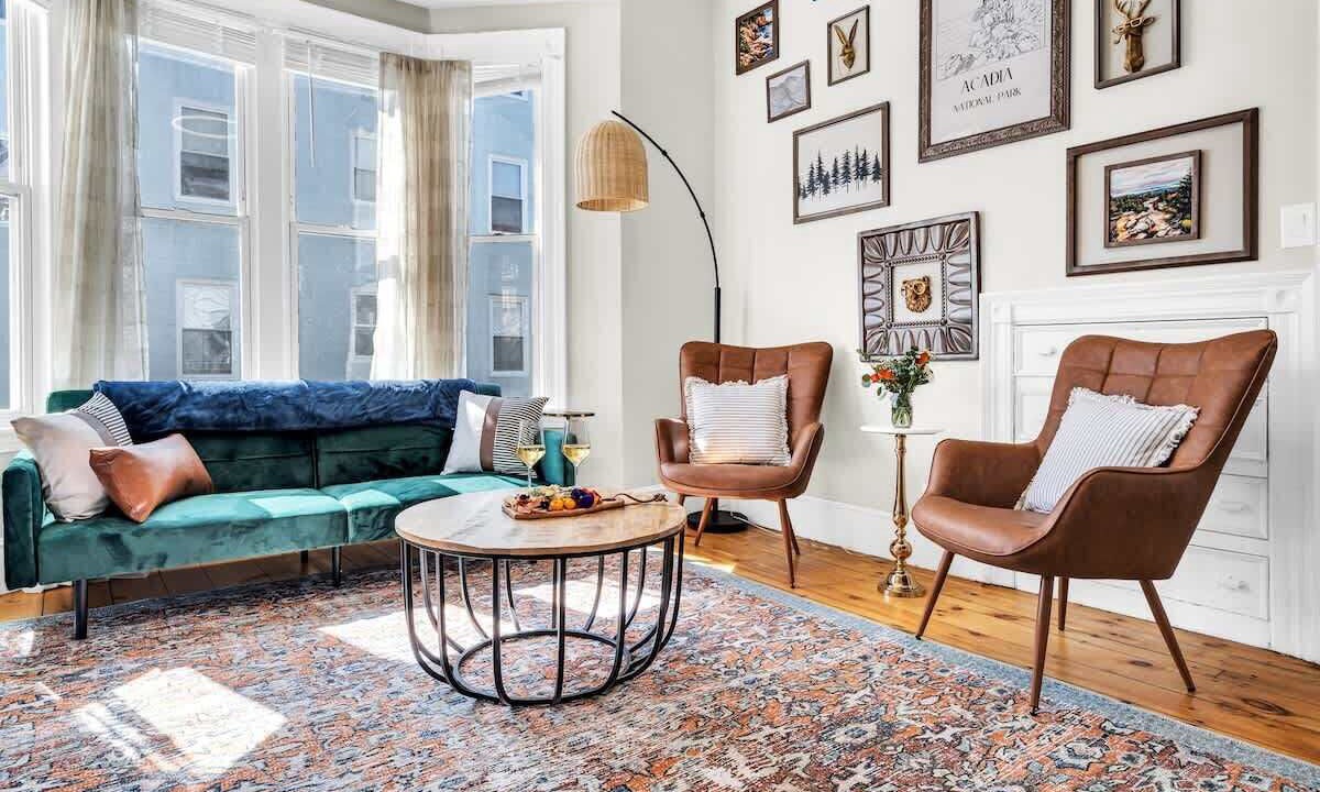 Photo of Livingroom in Oakdale