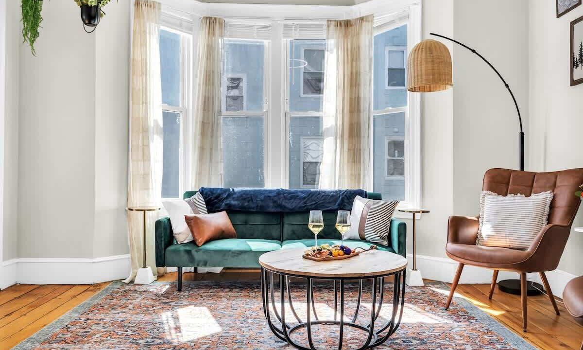 Photo of Livingroom in Oakdale