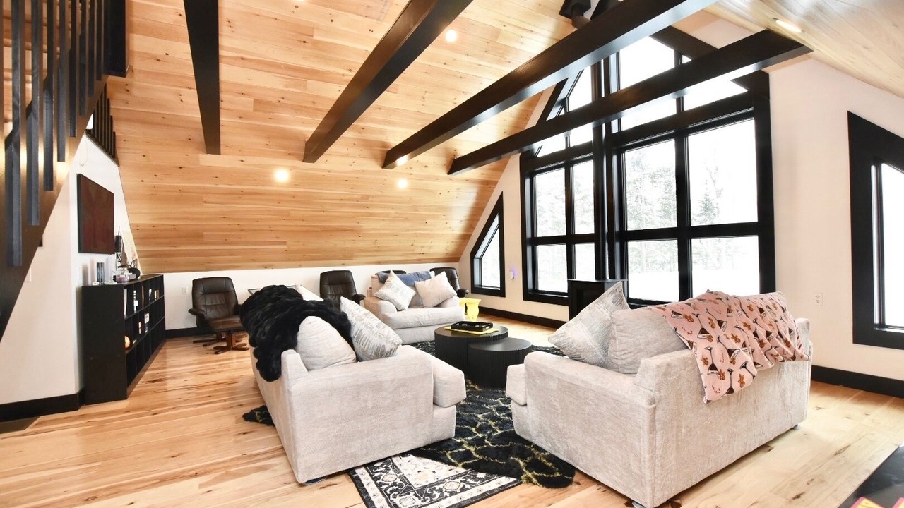 Photo of Livingroom in Lewis County