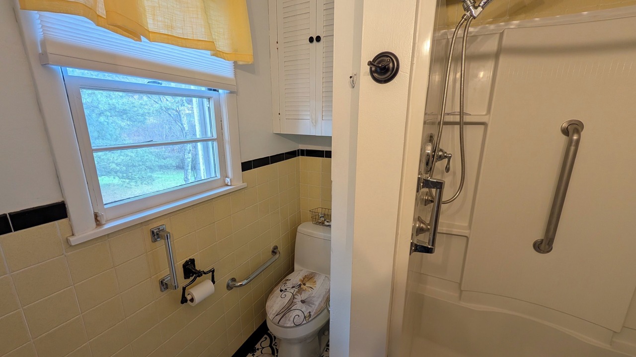 Photo of Bathroom in Racine