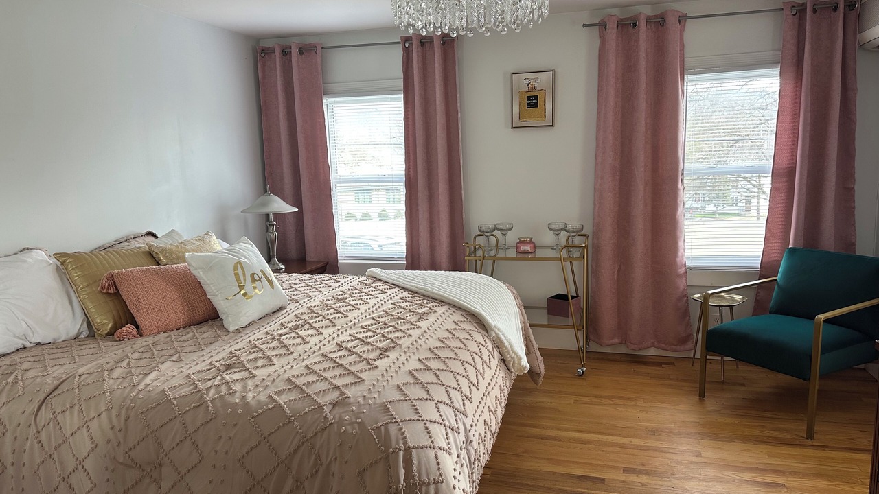 Photo of Bedroom in Hammondsport
