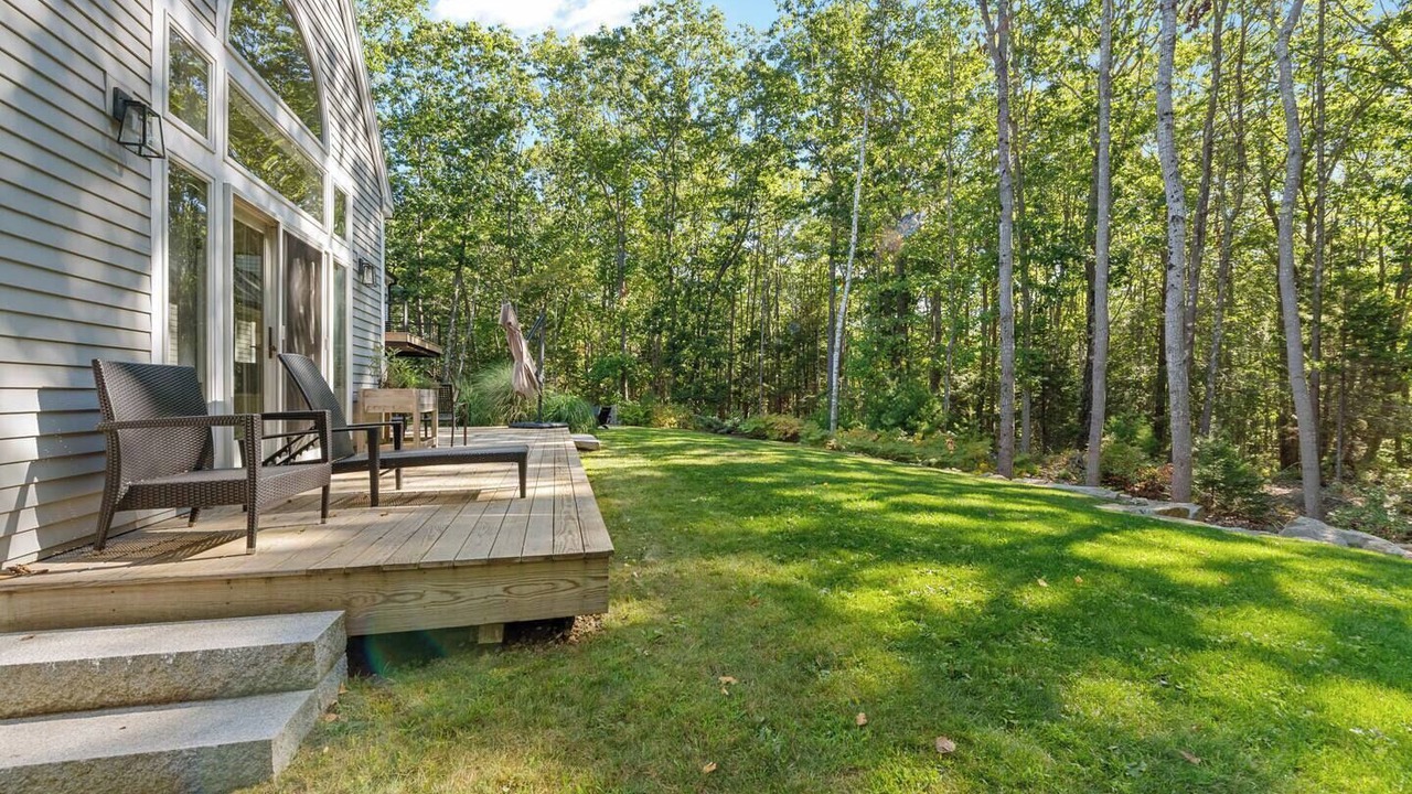 Photo of Patio Balcony in Cape Porpoise