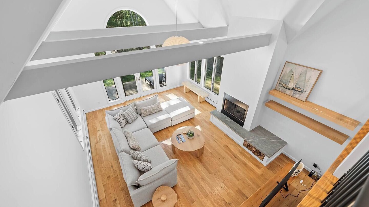 Photo of Livingroom in Cape Porpoise