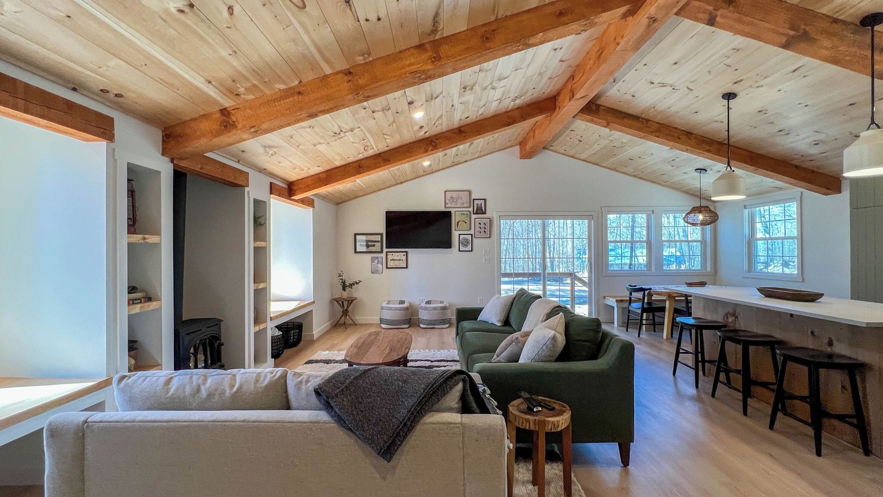 Photo of Livingroom in Center Conway