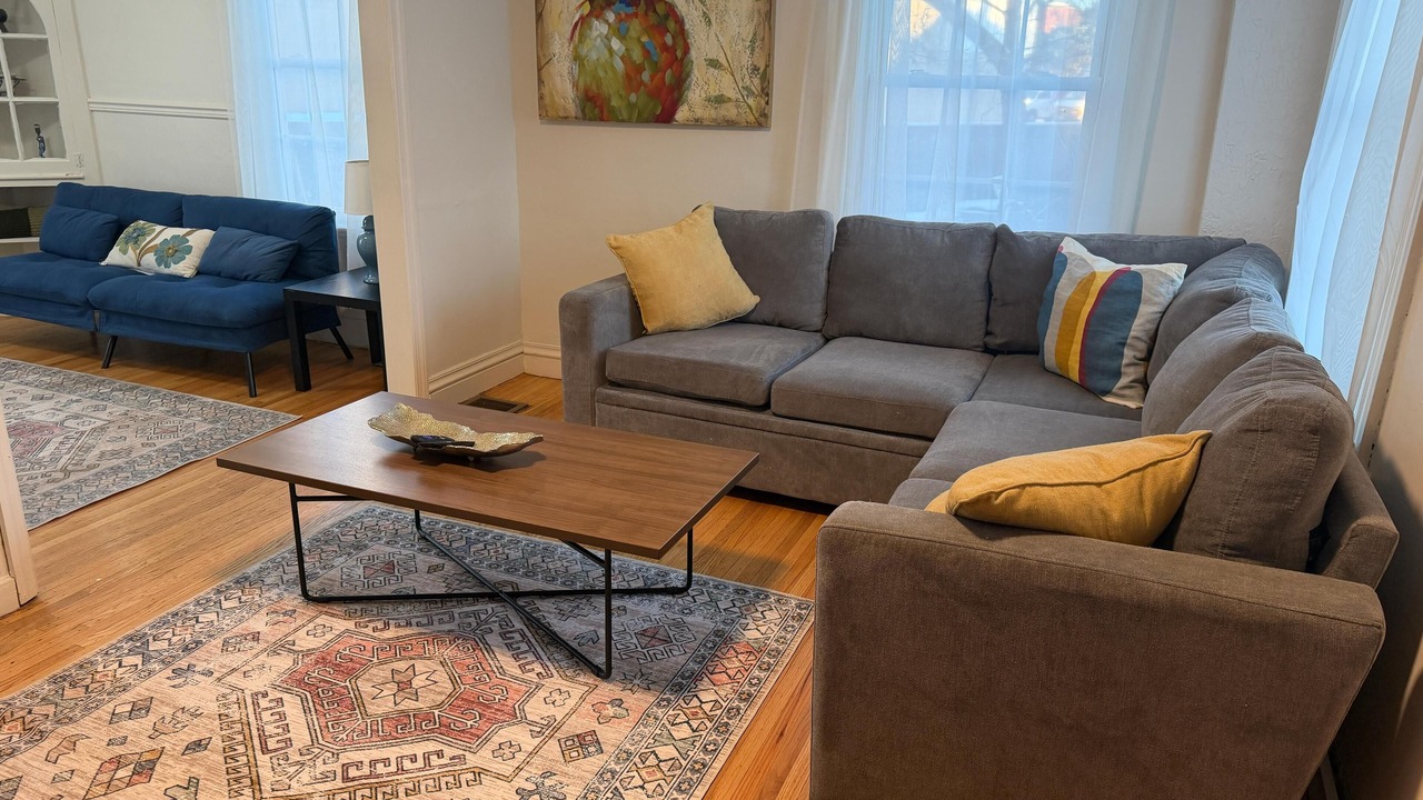 Photo of Livingroom in Downtown Rochester