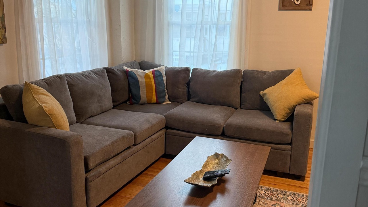 Photo of Livingroom in Downtown Rochester