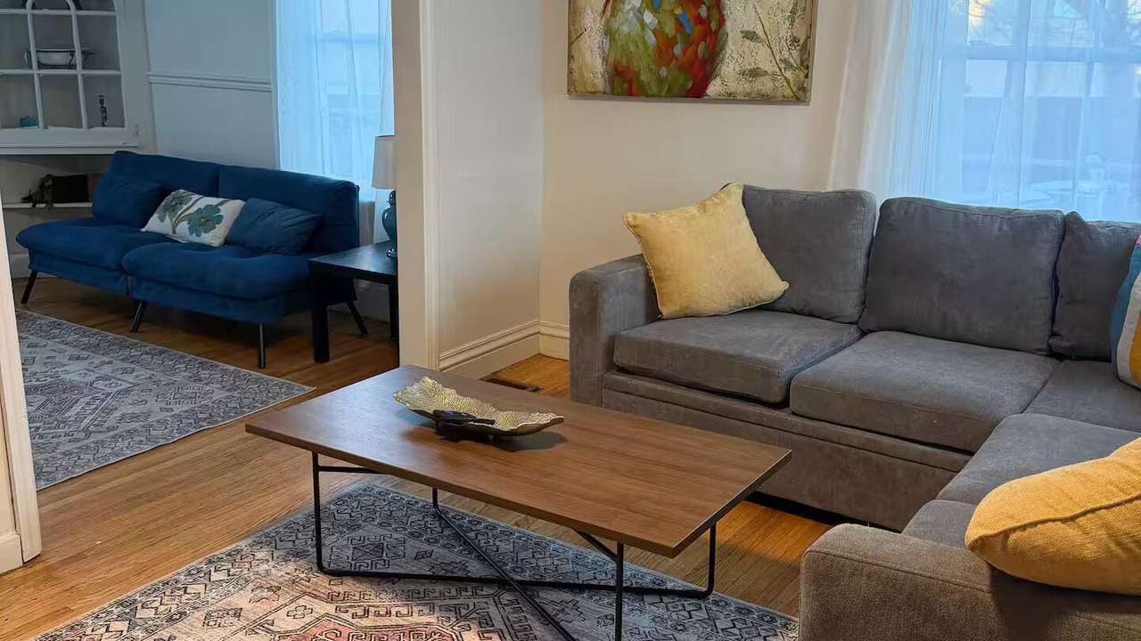 Photo of Livingroom in Downtown Rochester
