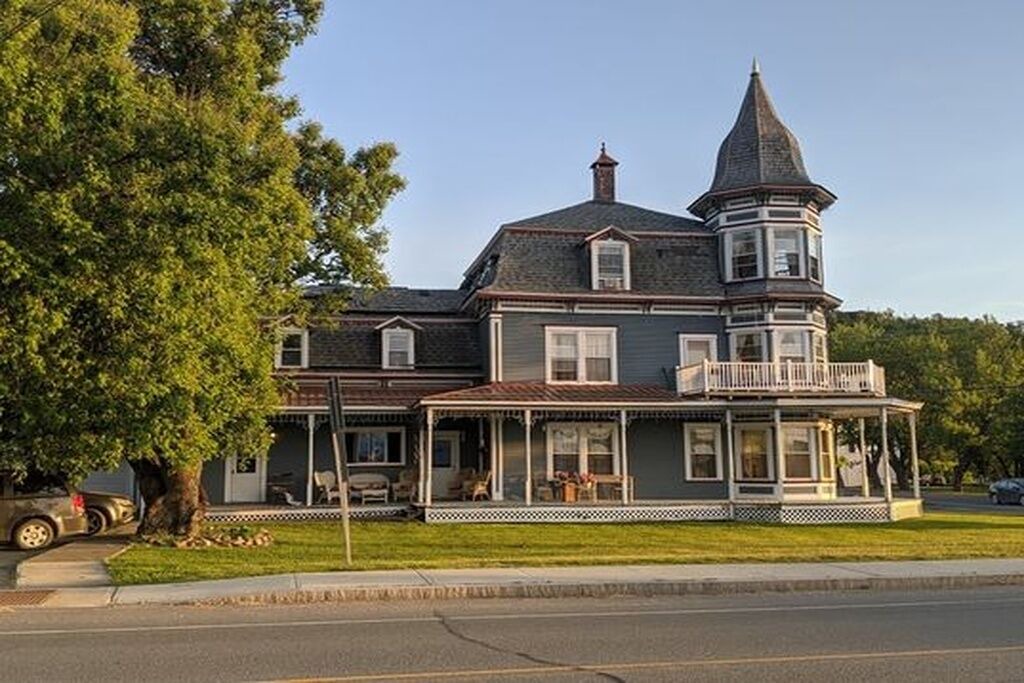 Photo of Outdoor in Canaan