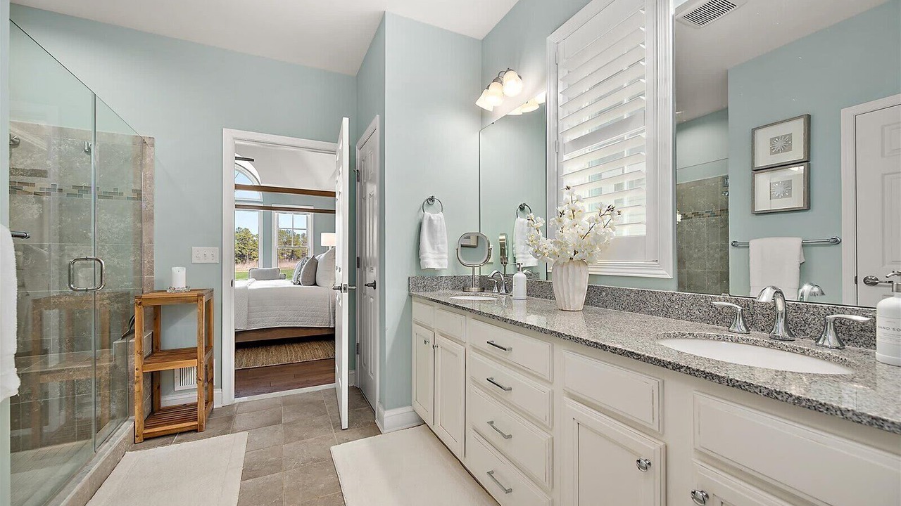 Photo of Bathroom in Bayside