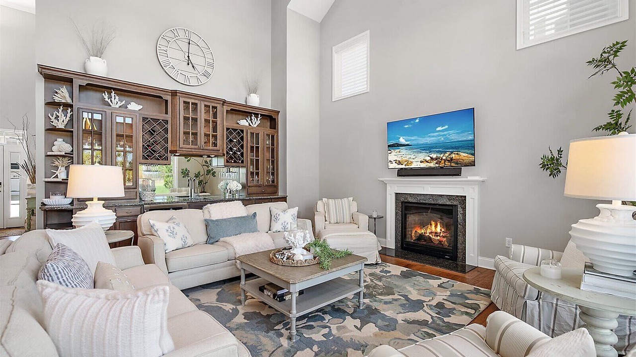 Photo of Livingroom in Bayside