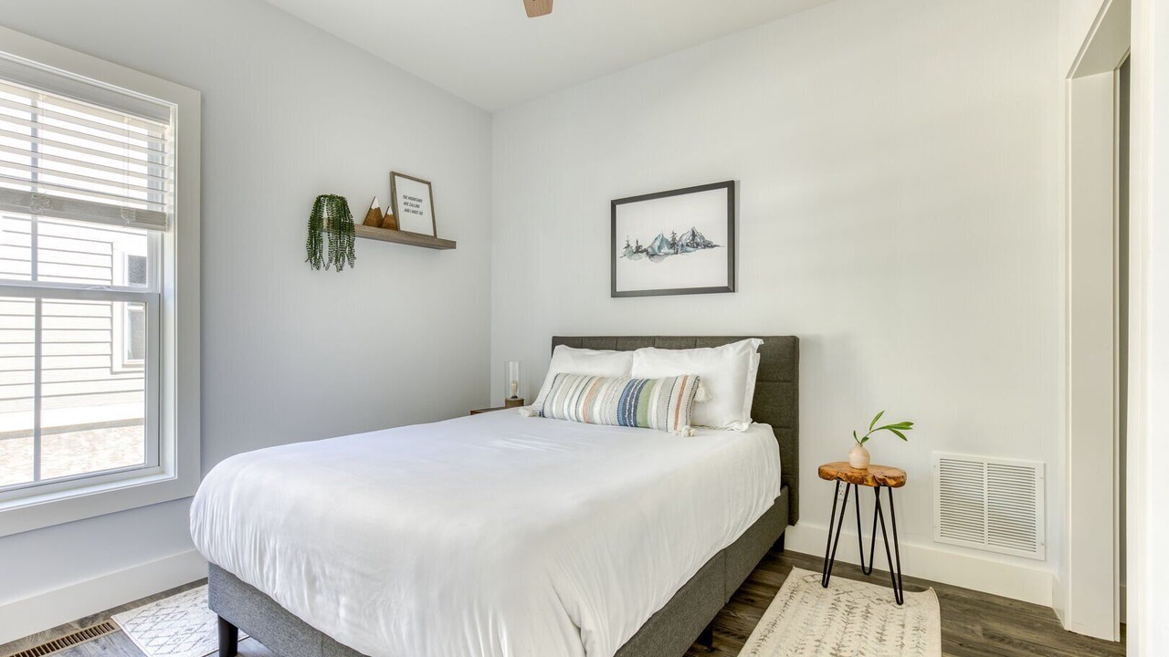 Photo of Bedroom in Fairview