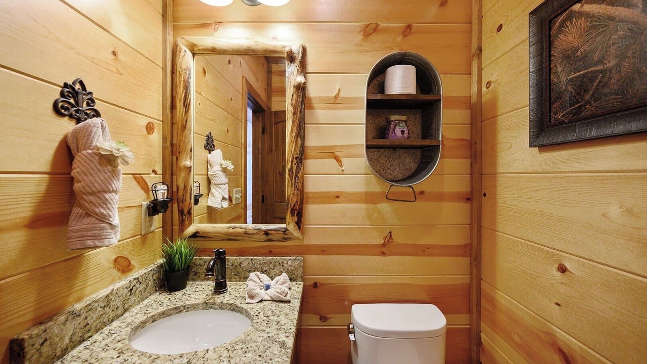 Photo of Bathroom in Hochatown