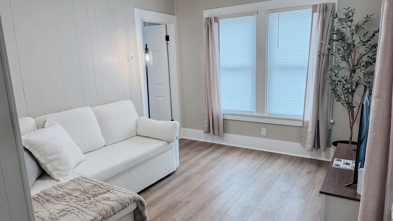 Photo of Livingroom in Slippery Rock