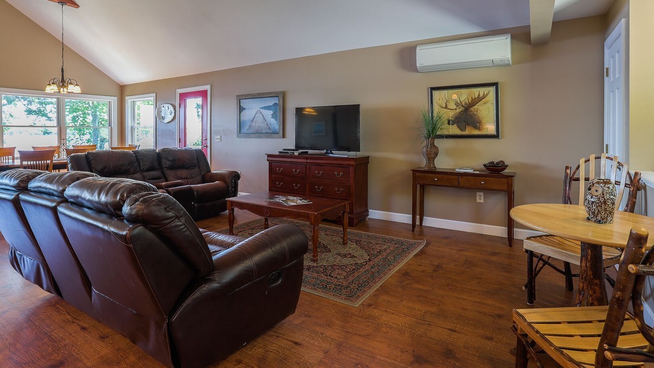 Photo of Livingroom in Otis