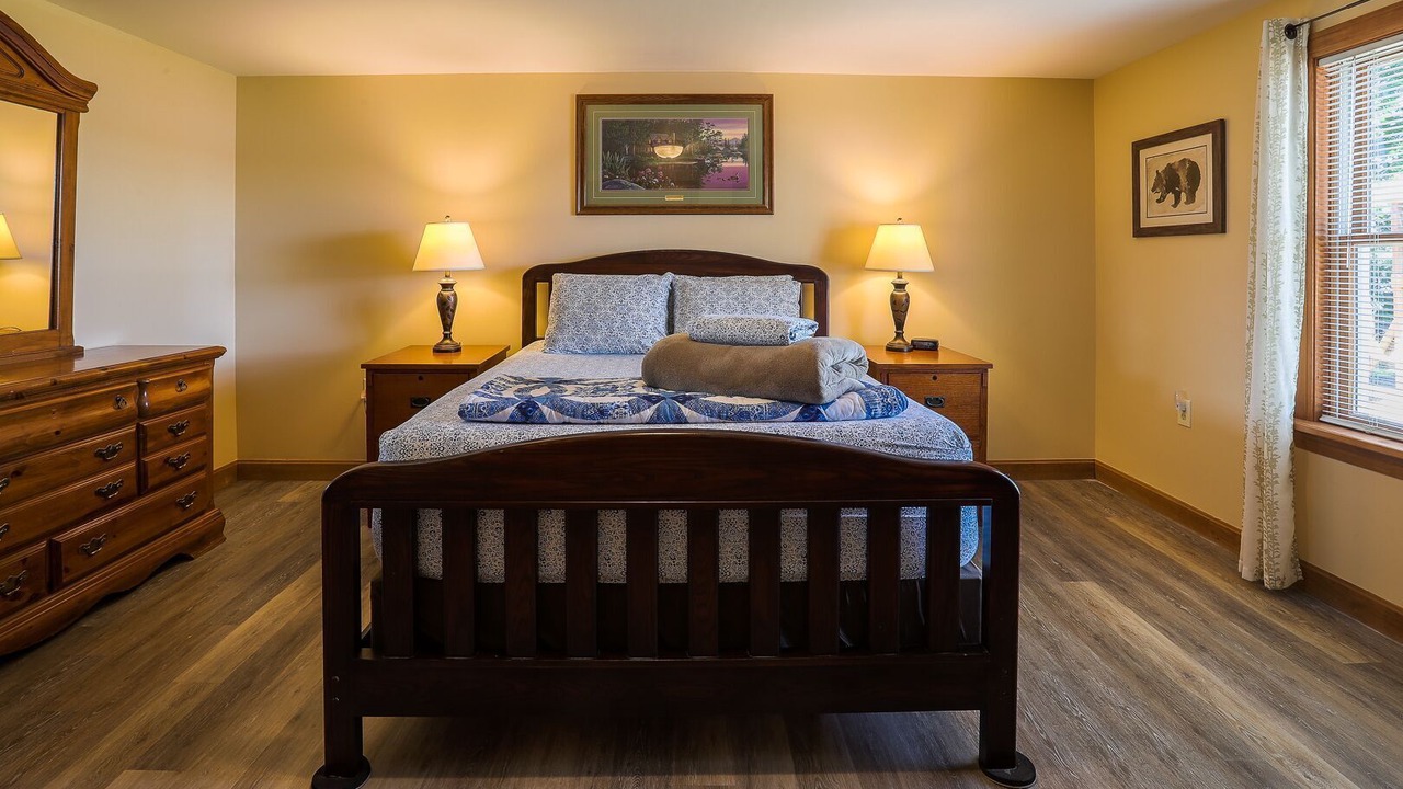 Photo of Bedroom in Otis
