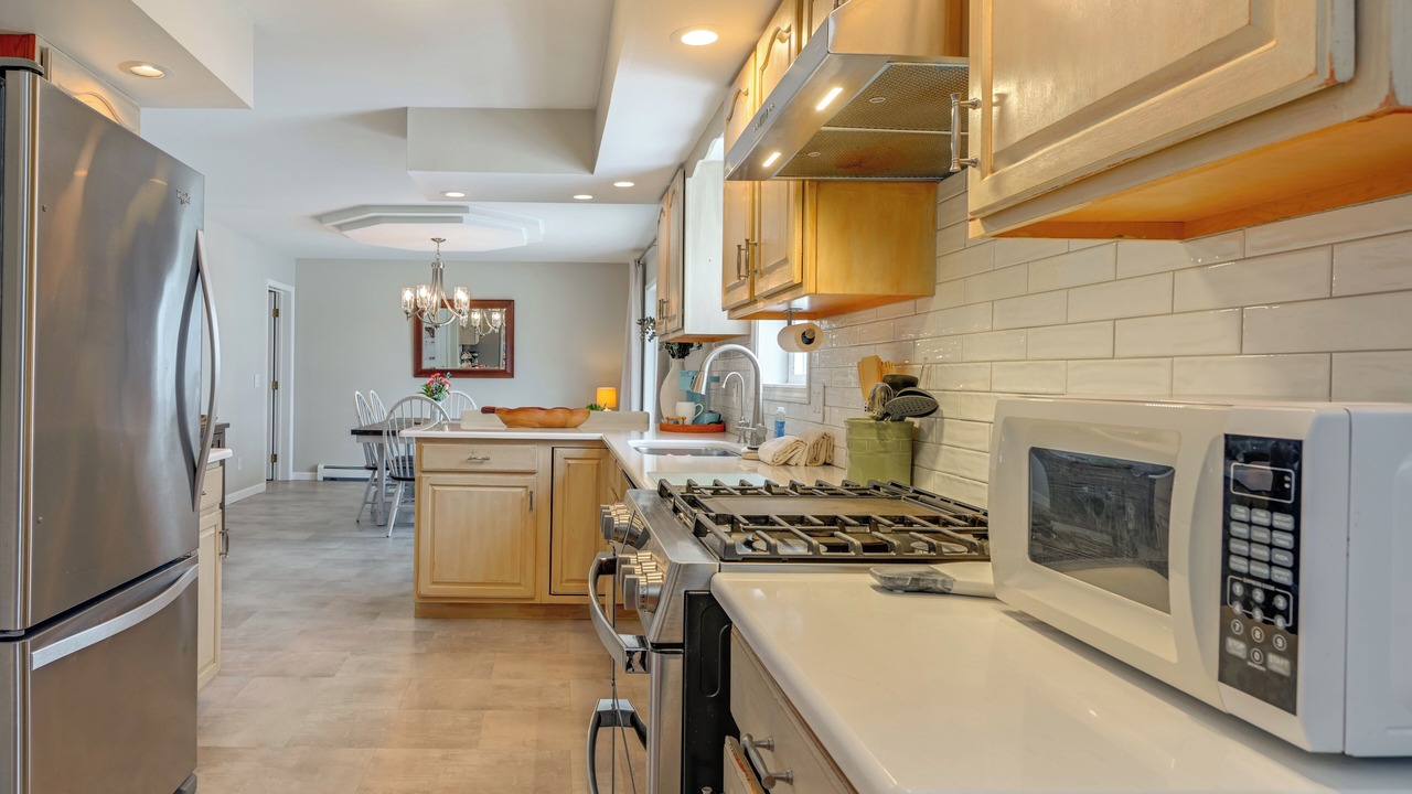 Photo of Kitchen in Town of Reading