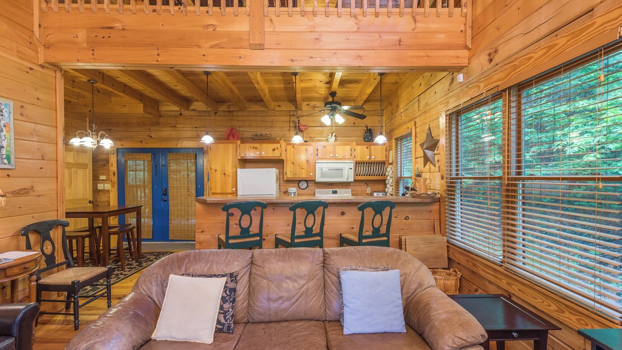 Photo of Livingroom in Black Mountain