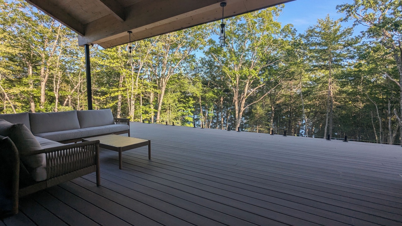 Photo of Patio Balcony in Sullivan