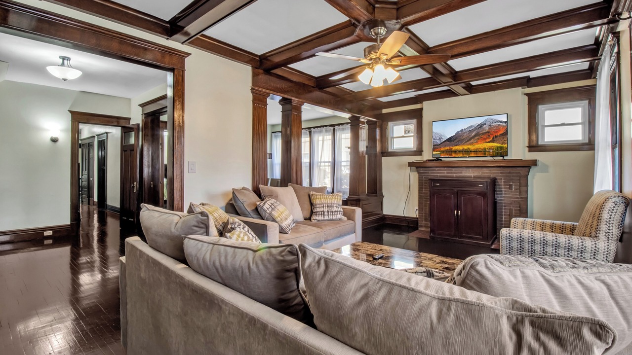 Photo of Livingroom in North Buffalo