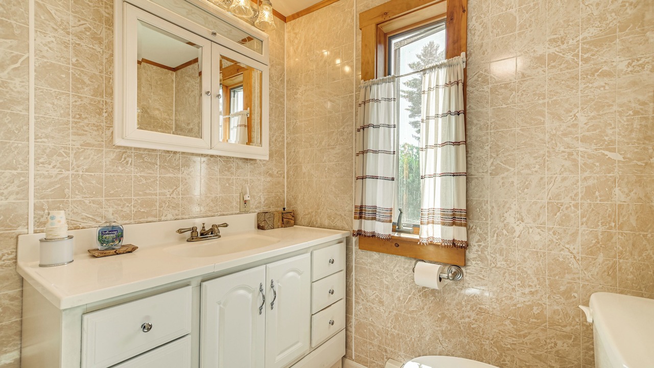 Photo of Bathroom in East Central Franklin