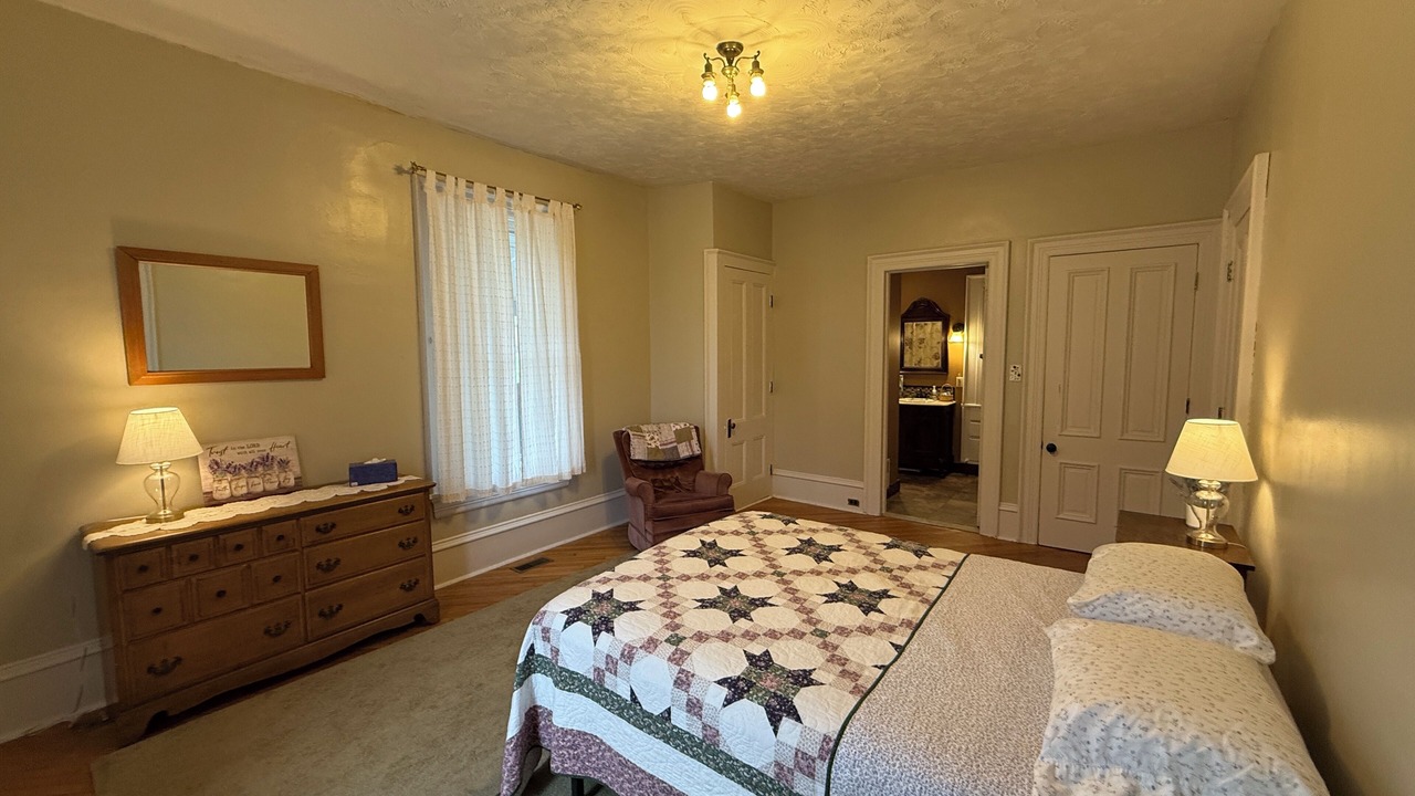 Photo of Bedroom in Roaring Branch