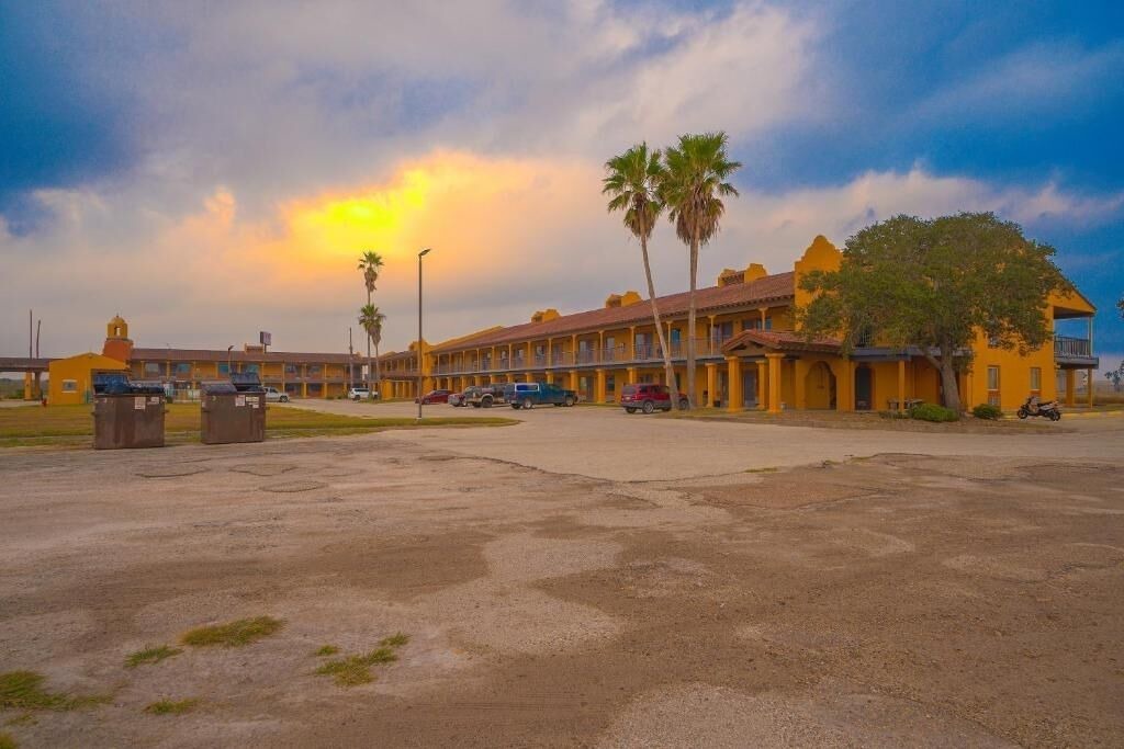 Photo of Outdoor in Kingsville