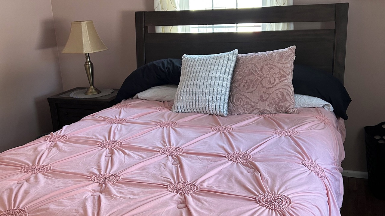 Photo of Bedroom in Warren South