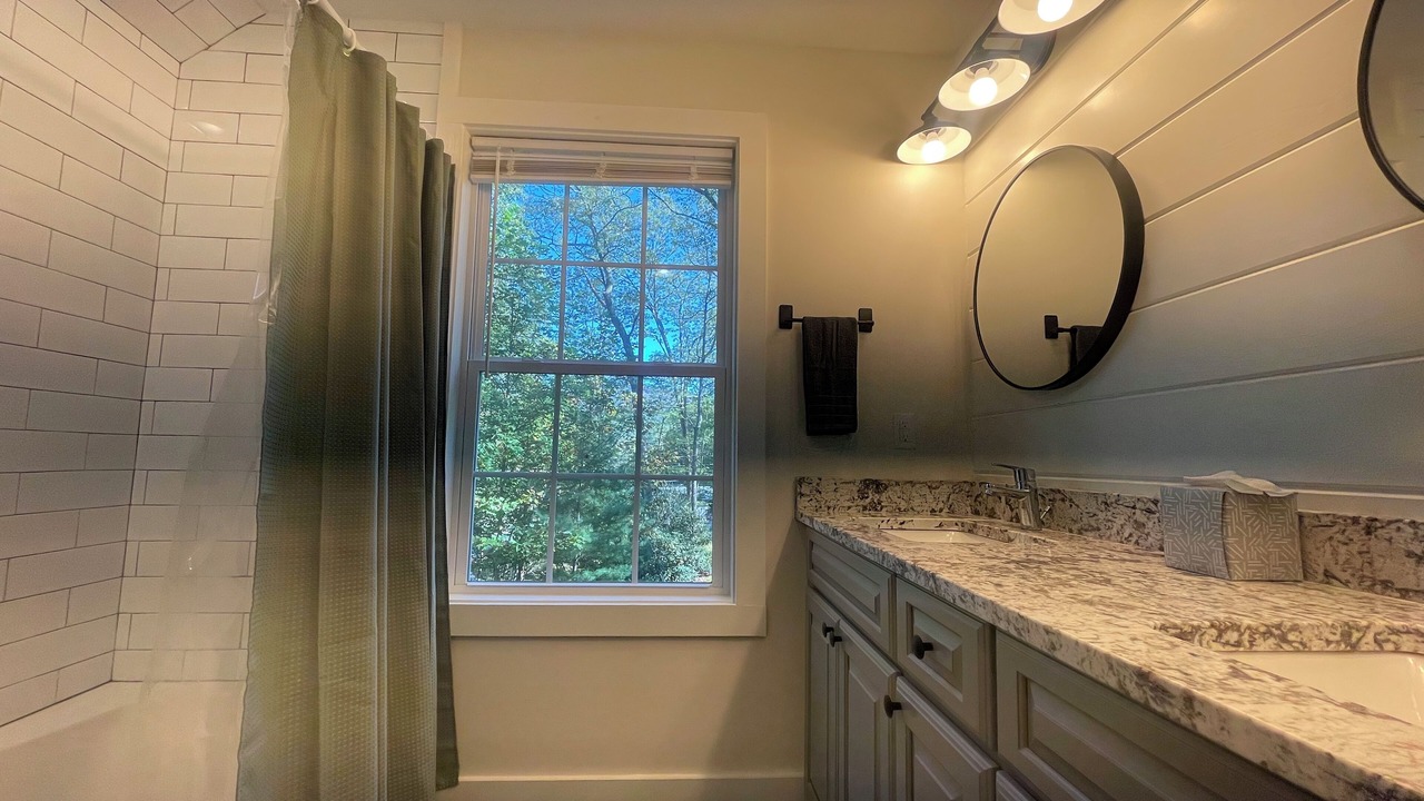 Photo of Bathroom in Cashiers