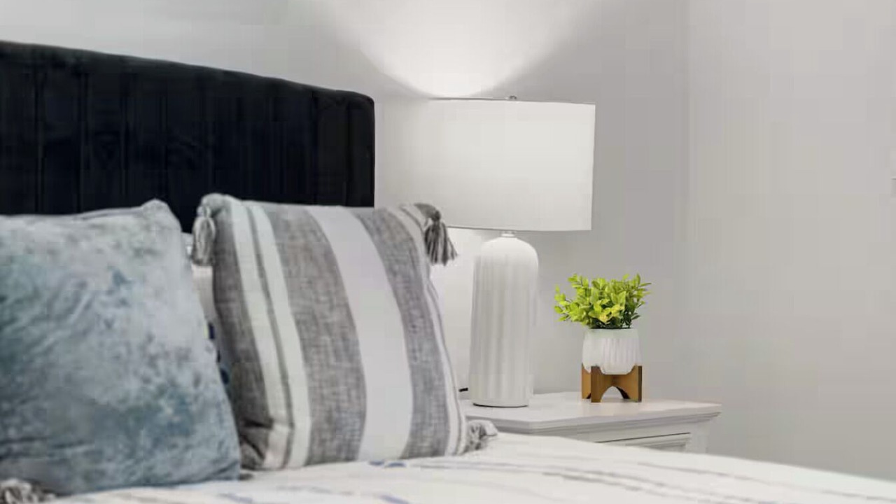 Photo of Bedroom in Naples Park