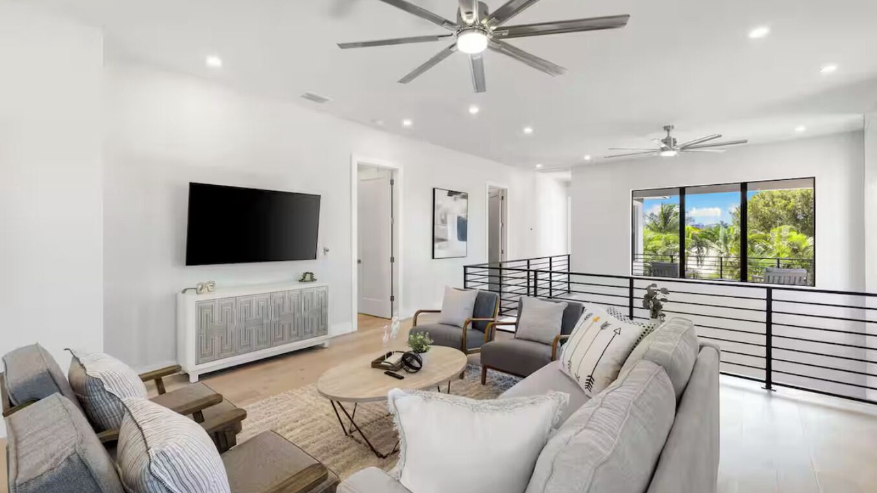 Photo of Livingroom in Naples Park