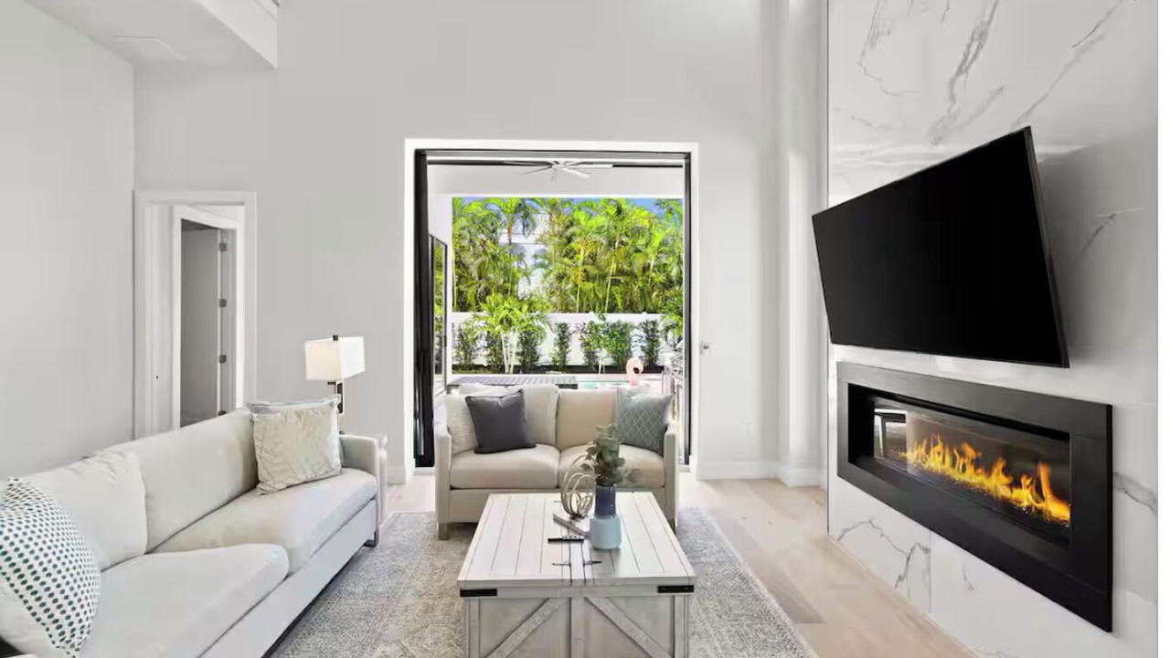 Photo of Livingroom in Naples Park