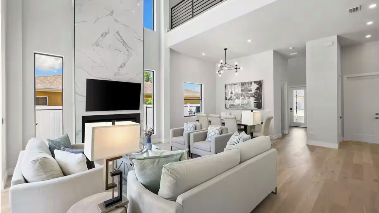 Photo of Livingroom in Naples Park