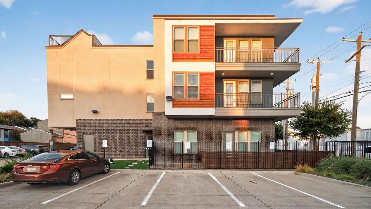 Photo of Outdoor in Dallas