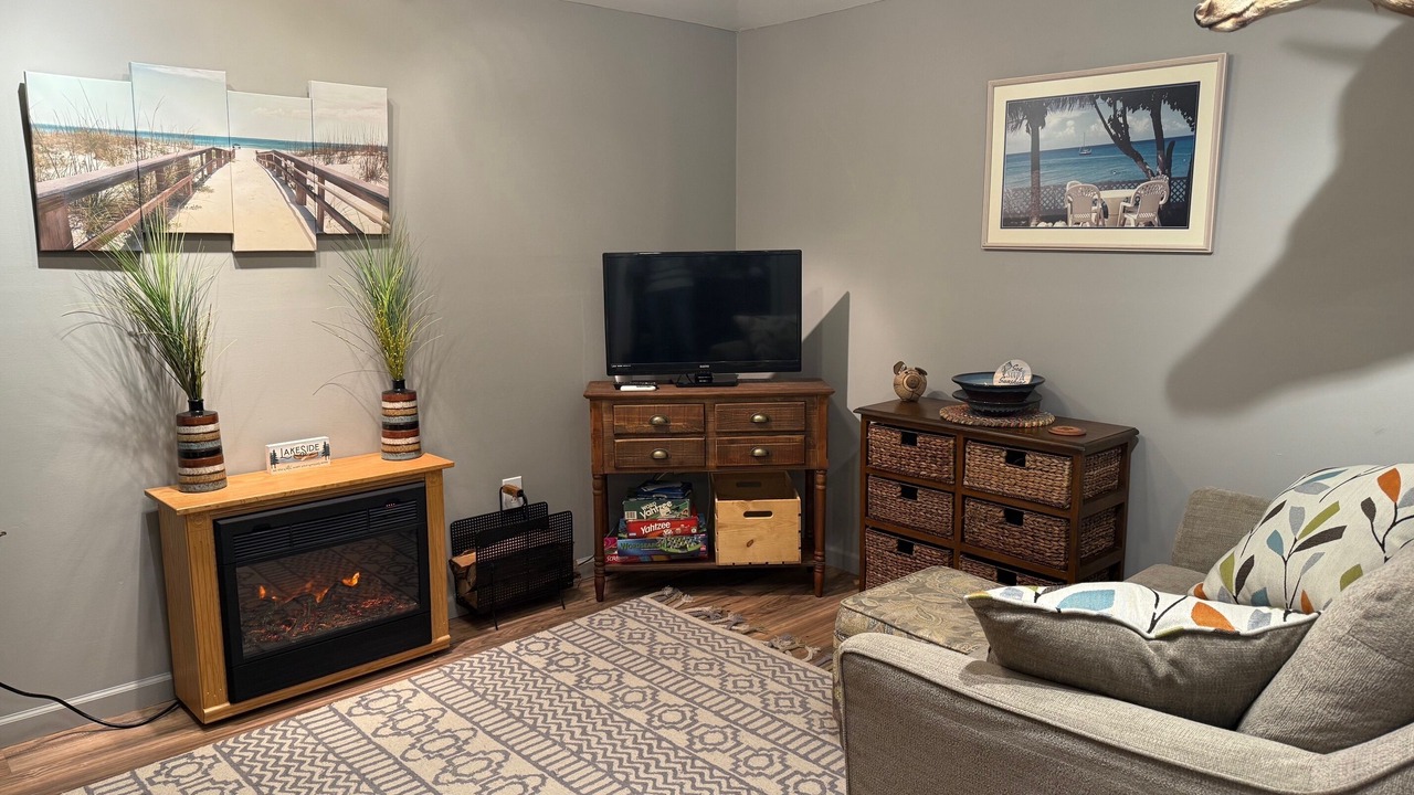 Photo of Livingroom in Edinboro