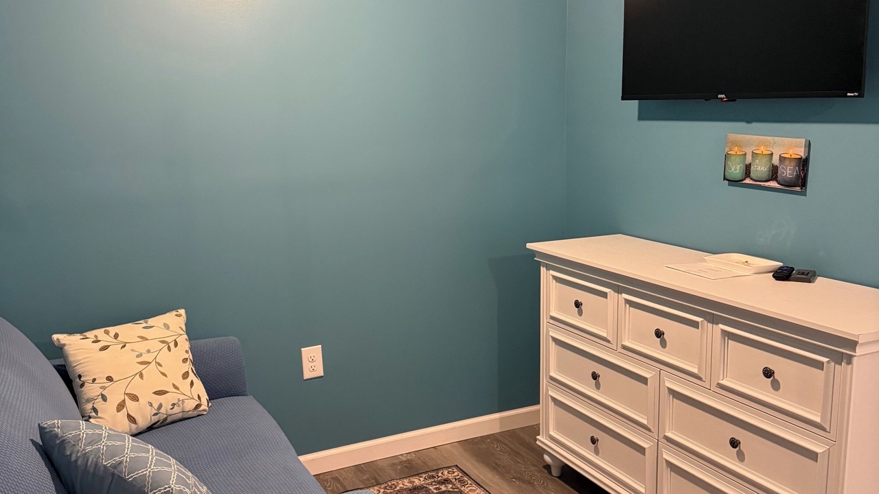 Photo of Livingroom in Edinboro