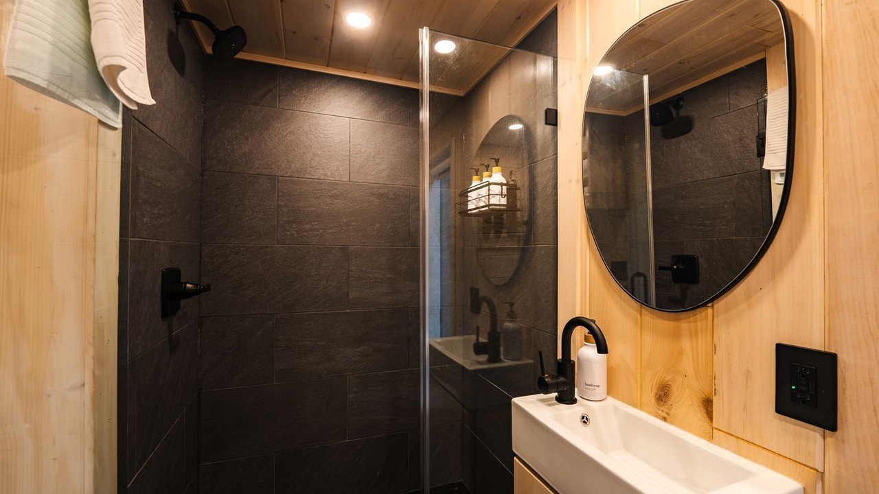 Photo of Bathroom in Corinth