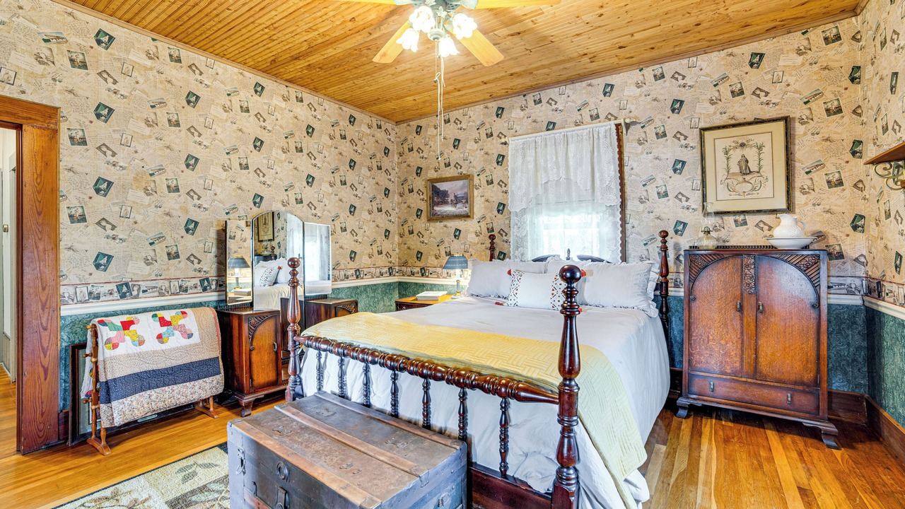 Photo of Bedroom in Winnsboro